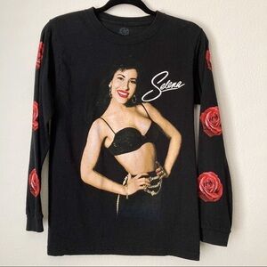 Selena Long Sleeve Graphic T-Shirt | Size S
